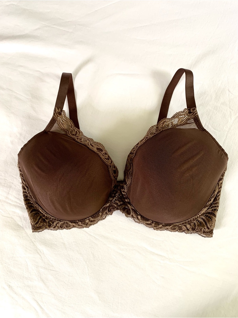 Natori Feathers Contour Plunge Bra. 36G